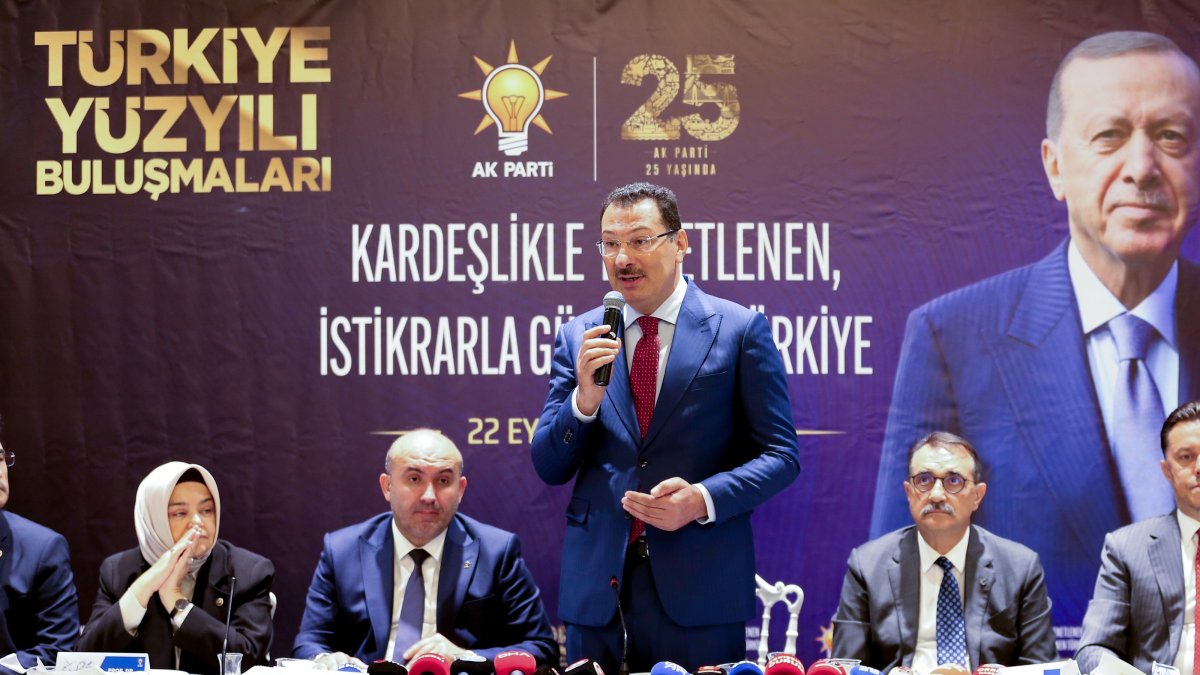 AK Party Deputy Chair Ali Ihsan Yavuz speaks at an event, Eskişehir, central Türkiye, Sept. 22, 2026. (AA Photo)