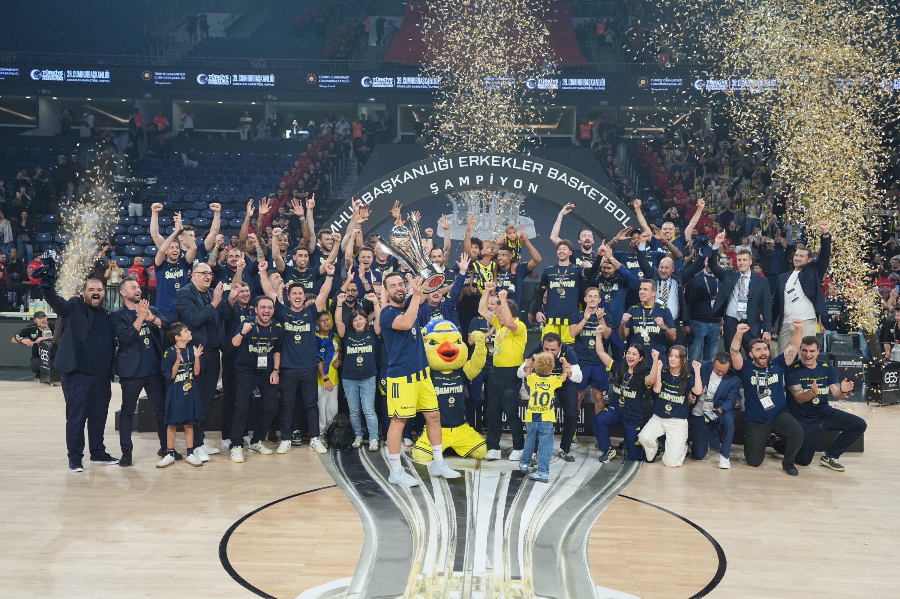 Fenerbahçe retain Presidential Cup with 72-59 win over Beşiktaş