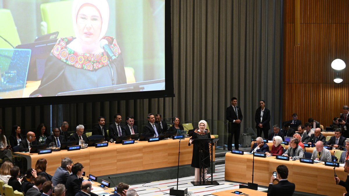 Emine Erdoğan speaks during the IEA High-Level Energy Transition Dialogue, U.N. headquarters, New York, U.S., Sept. 22, 2026. (AA Photo)