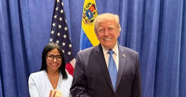 Venezuela's interim President Delcy Rodriguez (L) and U.S. President Donald Trump posing for a picture during a meeting, New York City, U.S., Sept. 22, 2026. (AFP Photo)