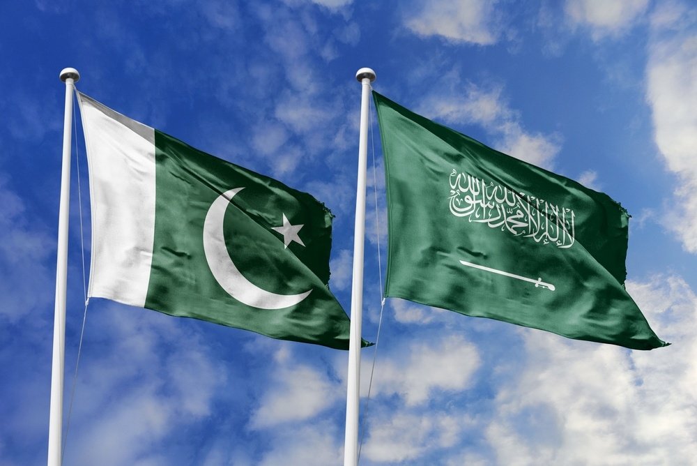 How far will Pakistan go to defend Saudi Arabia?