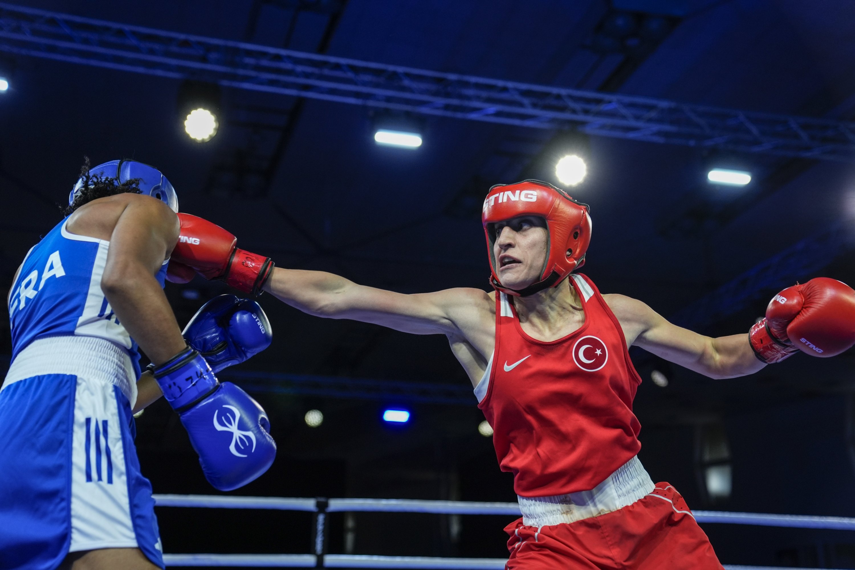 Özer, Gümüş bag bronze for Türkiye at European Boxing Championships
