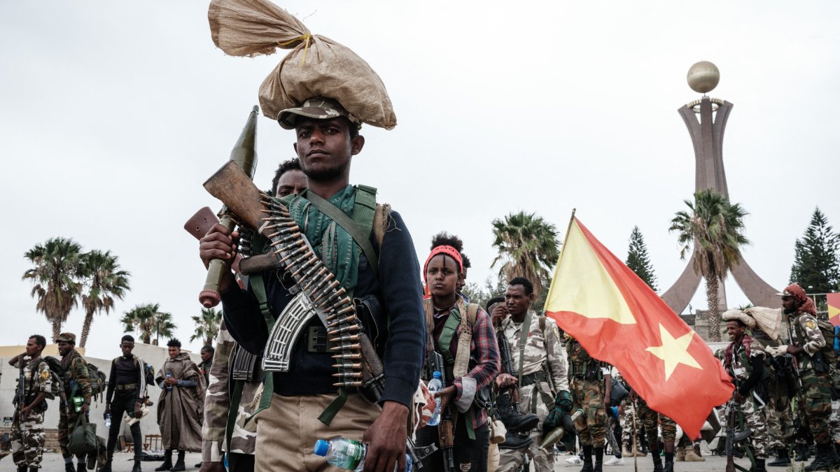 Tigray rebels prepare to leave for another field at Tigray Martyr's Memorial Monument Center in Mekele, the capital of Tigray region, Ethiopia, June 30, 2021. (AFP Photo)