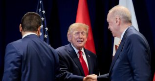 U.S. President Donald Trump shakes hands with President Recep Tayyip Erdoğan as they attend a multilateral meeting with leaders from the Gulf Cooperation Council during the 81st United Nations General Assembly (UNGA) in New York City, U.S., Sept. 22, 2026. (Reuters Photo)