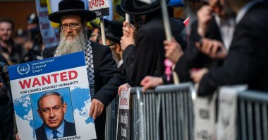 A member of the Jewish Group Neturei Karta holds a sign against Prime Minister of Israel, Benjamin Netanyahu, U.N. Headquarters, New York City, U.S., Sept. 23, 2026. (AFP Photo)