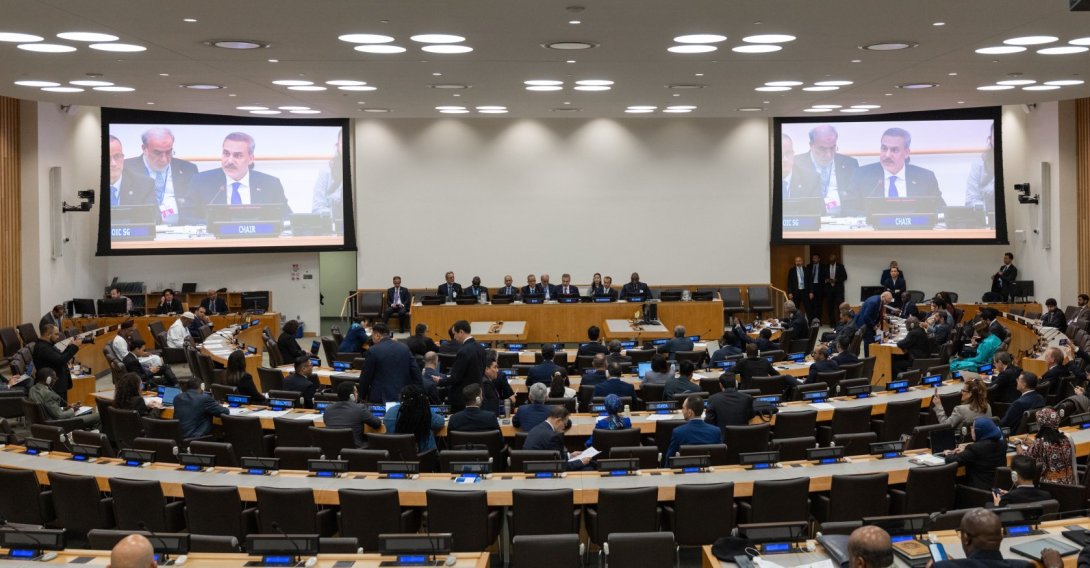 Foreign Minister Hakan Fidan chairs the Organization of Islamic Cooperation (OIC) Annual Coordination Meeting of Foreign Ministers on the sidelines of the 81st U.N. General Assembly high-level week, New York, Sept. 24, 2026. (AA Photo)