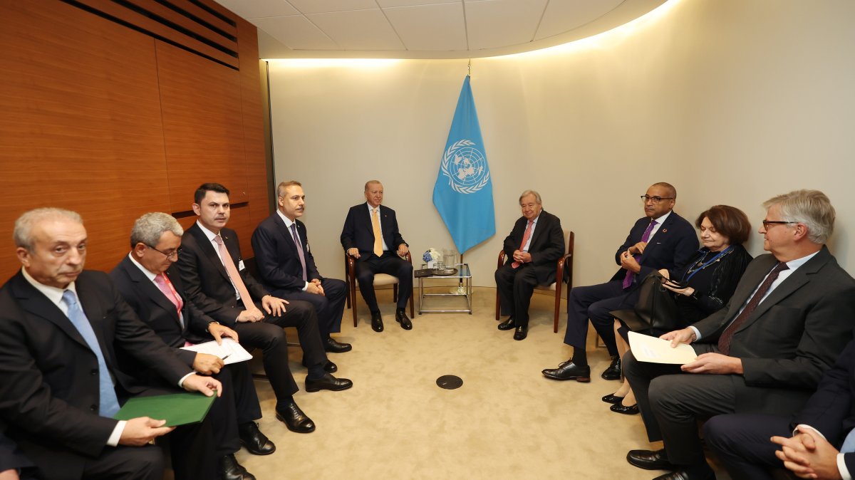 Mehdi Eker (1st L), Türkiye's nominee for FAO director-general, is present as President Recep Tayyip Erdoğan and U.N. Secretary-General Antonio Guterres meet on the sidelines of the 81st United Nations General Assembly in New York, U.S., Sept. 22, 2026. (AA Photo)