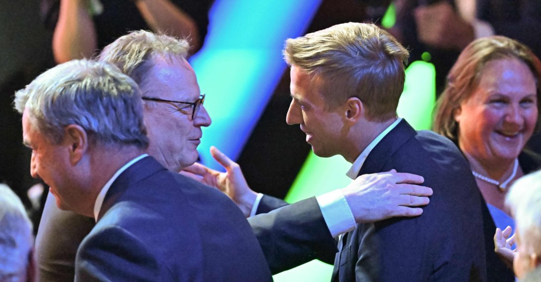 Mayor of Munich Dominik Krause is congratulated at the Kurhaus during the German Olympic Sports Confederation's (DOSB) announcement of its national bid to host the Olympic Games, Baden-Baden, Germany, Sept. 26, 2026. (AFP Photo)