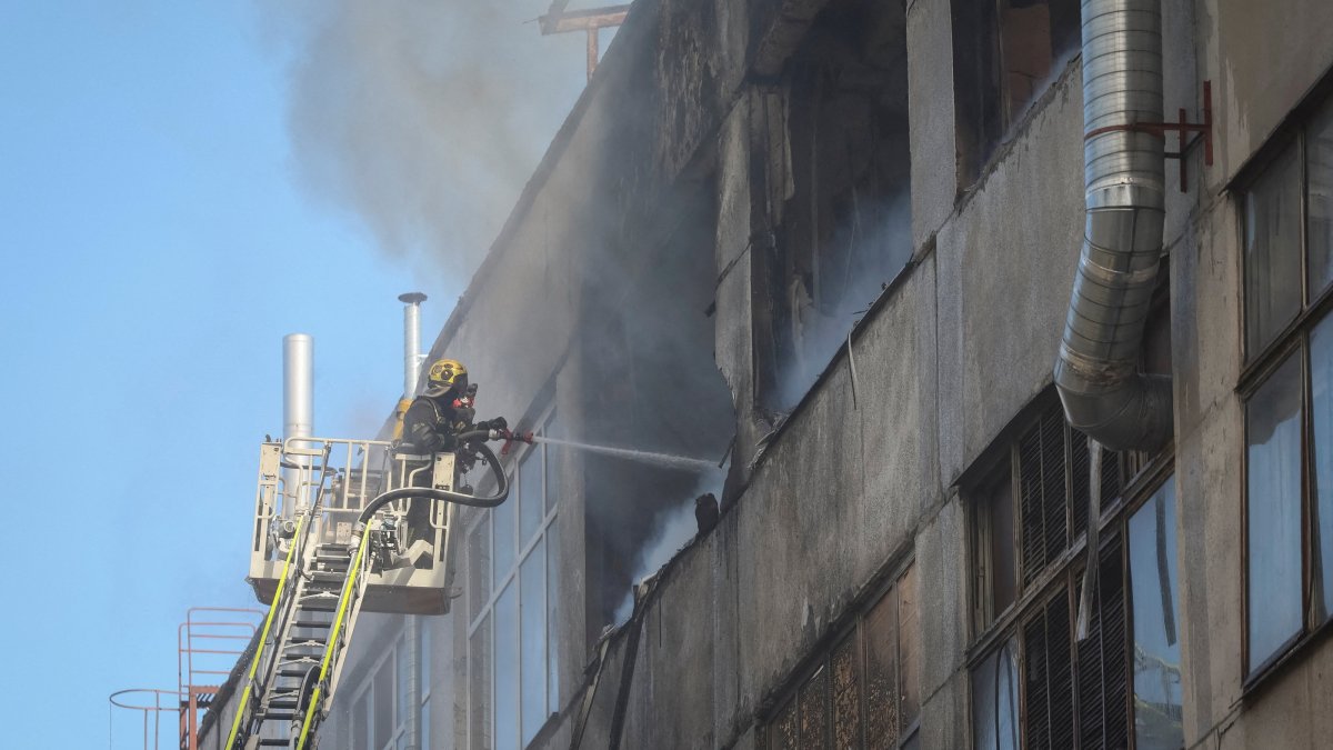 A firefighter works at the site of a Russian jet drone strike in Kyiv, Ukraine, Sept. 27, 2026. (Reuters Photo)