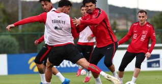 Turkish national football team players attend a training session ahead of their UEFA Nations League match against Italy, Istanbul, Türkiye, Sept. 26. 2026. (AA Photo)