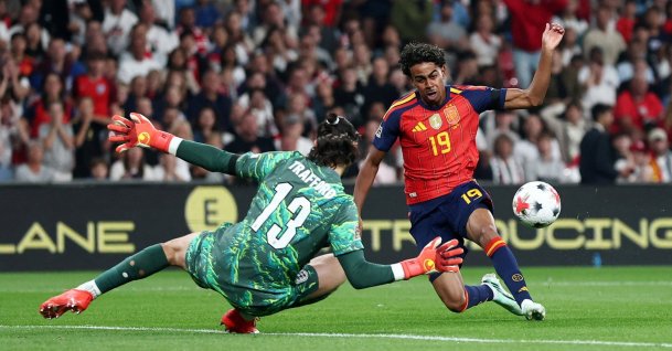 Spain's Lamine Yamal scores their first goal in an UEFA Nations League match against England, London, U.K., Sept. 26, 2026. (Reuters Photo)