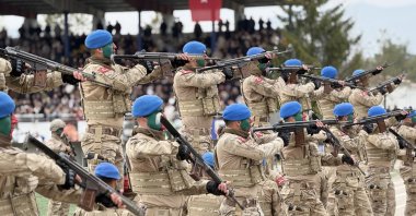 Turkish commandos demonstrate their skills at an event, Karabük, northern Türkiye, March 18, 2026. (AA Photo)