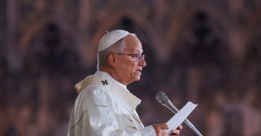 Pope Leo celebrates Mass at the Saint-Etienne Cathedral in Metz as part of his four-day apostolic journey to France, Sept.  28, 2026. (Reuters Photo)