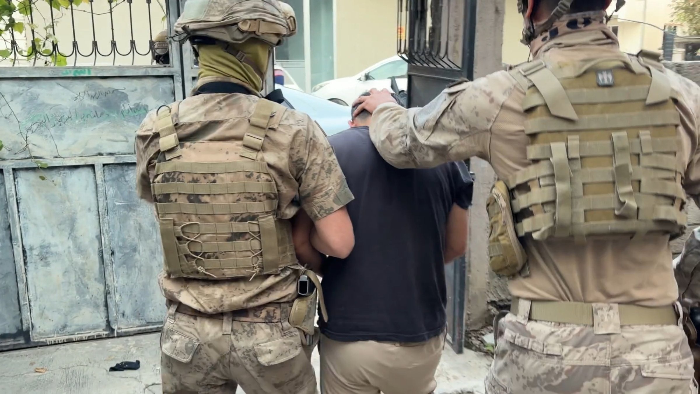 Turkish security forces detain foreign nationals during an operation targeting the Daesh terrorist group, Adıyaman, Türkiye, Sept. 28, 2026. (IHA Photo)