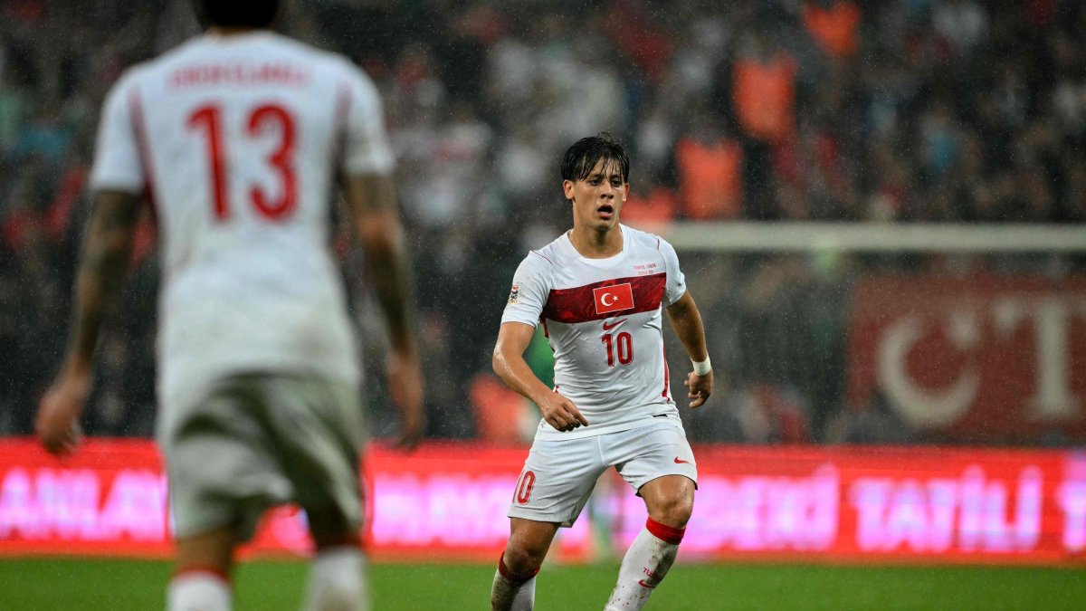 Türkiye's Arda Güler runs with the ball during the UEFA Nations League football match (League A, Group A1) against Italy at the Atatürk Sports Complex Stadium, Bursa, Türkiye, Sept. 28, 2026. (AFP Photo)