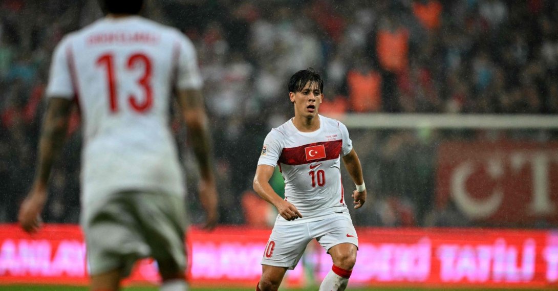 Türkiye's Arda Güler runs with the ball during the UEFA Nations League football match (League A, Group A1) against Italy at the Atatürk Sports Complex Stadium, Bursa, Türkiye, Sept. 28, 2026. (AFP Photo)