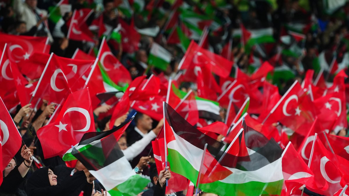 Konyaspor and the Palestine national team face off in a friendly as part of Palestine Day events, with fans waving Turkish and Palestinian flags and singing Palestinian anthems and songs at Konya Metropolitan Municipality Stadium, Konya, Türkiye, Sept. 30, 2026. (AA Photo)