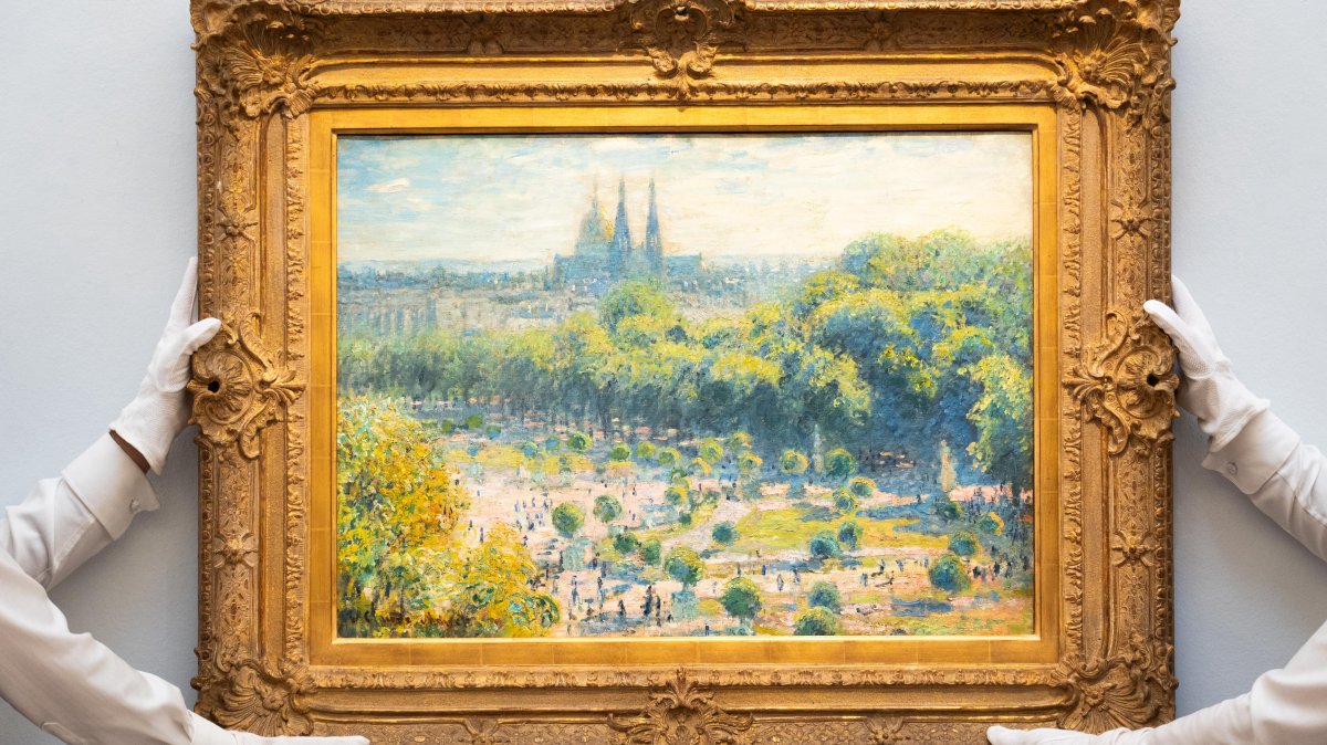 Claude Monet's "Chestnut Trees in Flower" is displayed during a preview of the Blaquier-Arrieta Collection at Sotheby's, London, U.K., Sept. 30, 2026. (AP Photo)