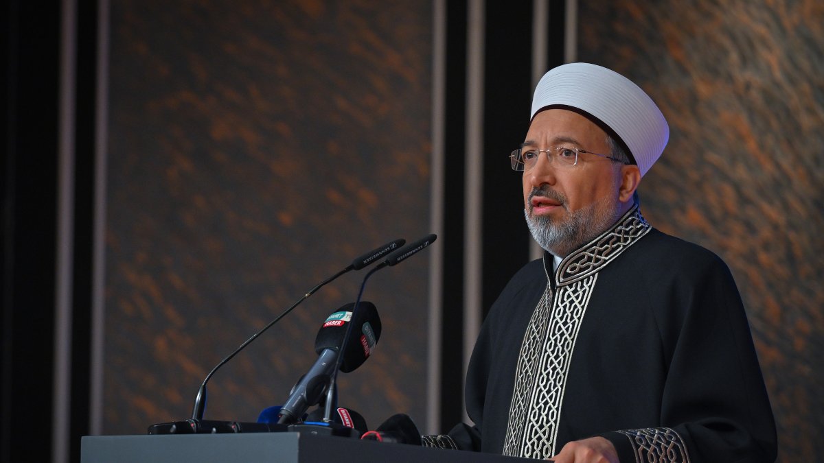 Directorate of Religious Affairs (Diyanet) President Safi Arpaguş delivers a speech at an event in Istanbul, Türkiye, Oct. 1, 2026. (AA Photo)