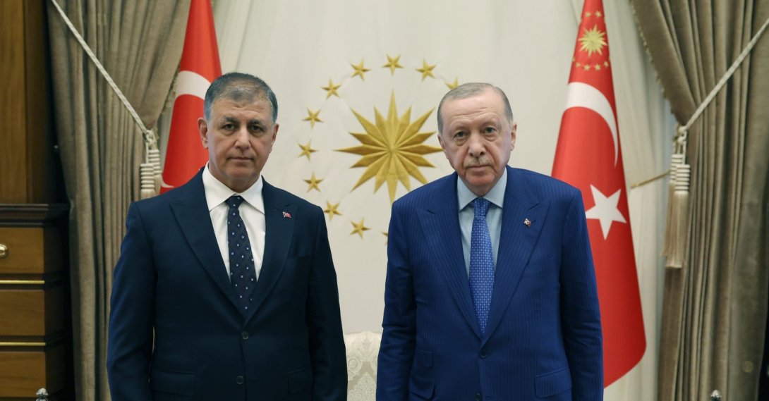 President Recep Tayyip Erdoğan meets Izmir Mayor Cemil Tugay at the Presidential Complex, Ankara, Türkiye, Aug. 30, 2026. (AA Photo)