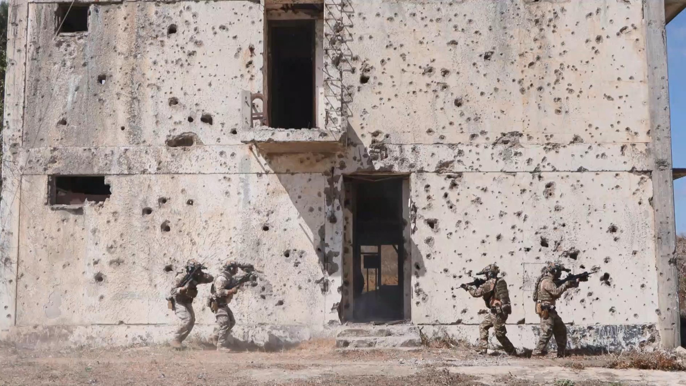 Turkish SAS commandos take part in a training exercise, Istanbul, Türkiye, Oct. 2, 2026. (DHA Photo)