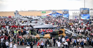An aerial view of visitors and Turkish national defense platforms during Teknofest Southeast, Şanlıurfa, southeastern Türkiye, Oct. 2, 2026. (AA Photo)