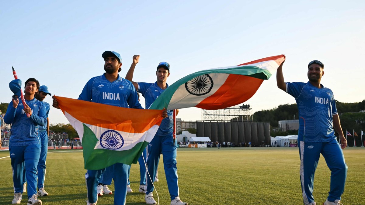 India's players celebrate their victory in the men's cricket final match between Pakistan and India during the 2026 Asian Games at the Korogi Athletic Park, Nisshin, Japan, Oct. 3, 2026. (AFP Photo)