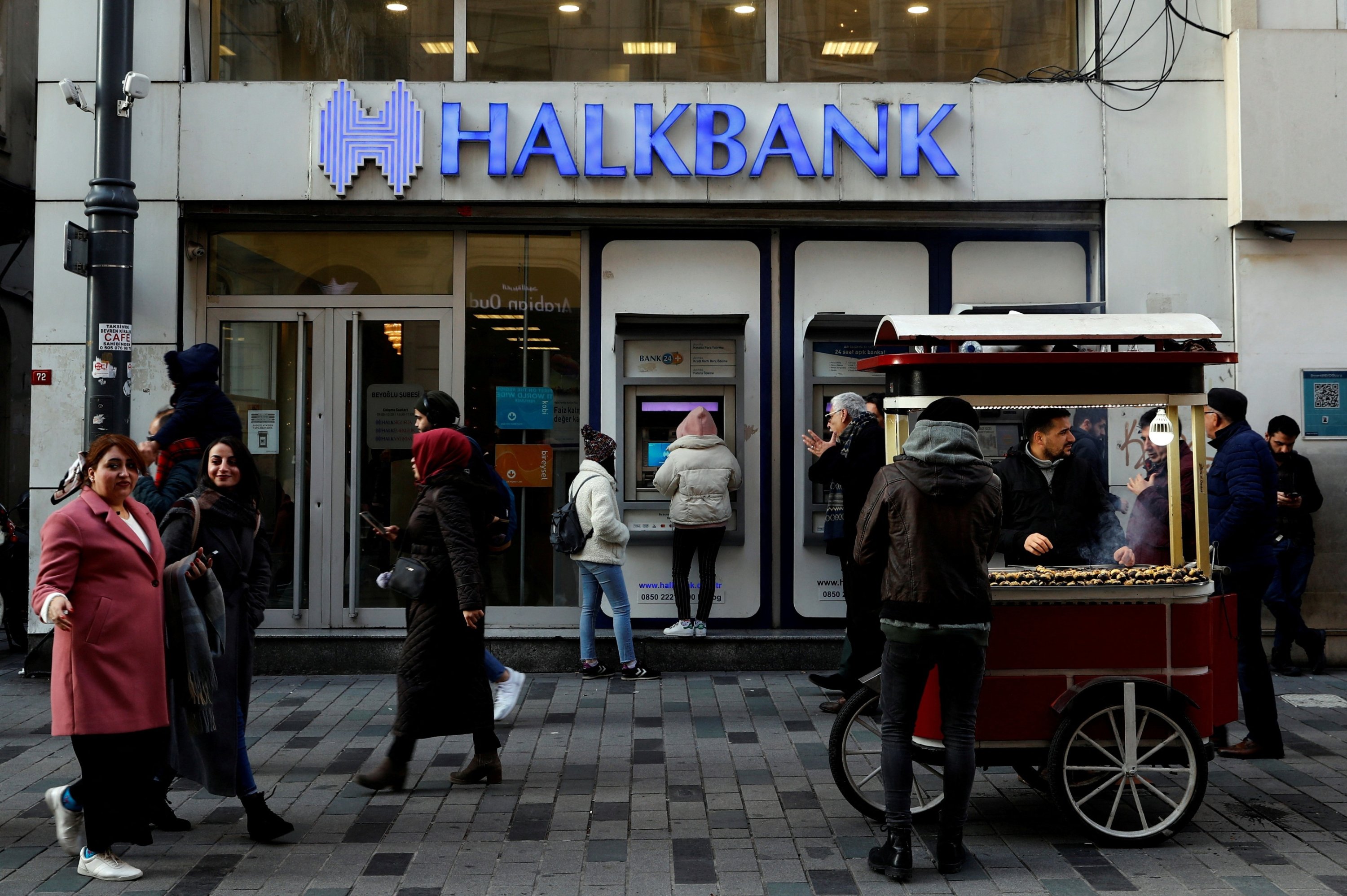 Türkiye’s Halkbank after secondary offering amid strong interest: CEO