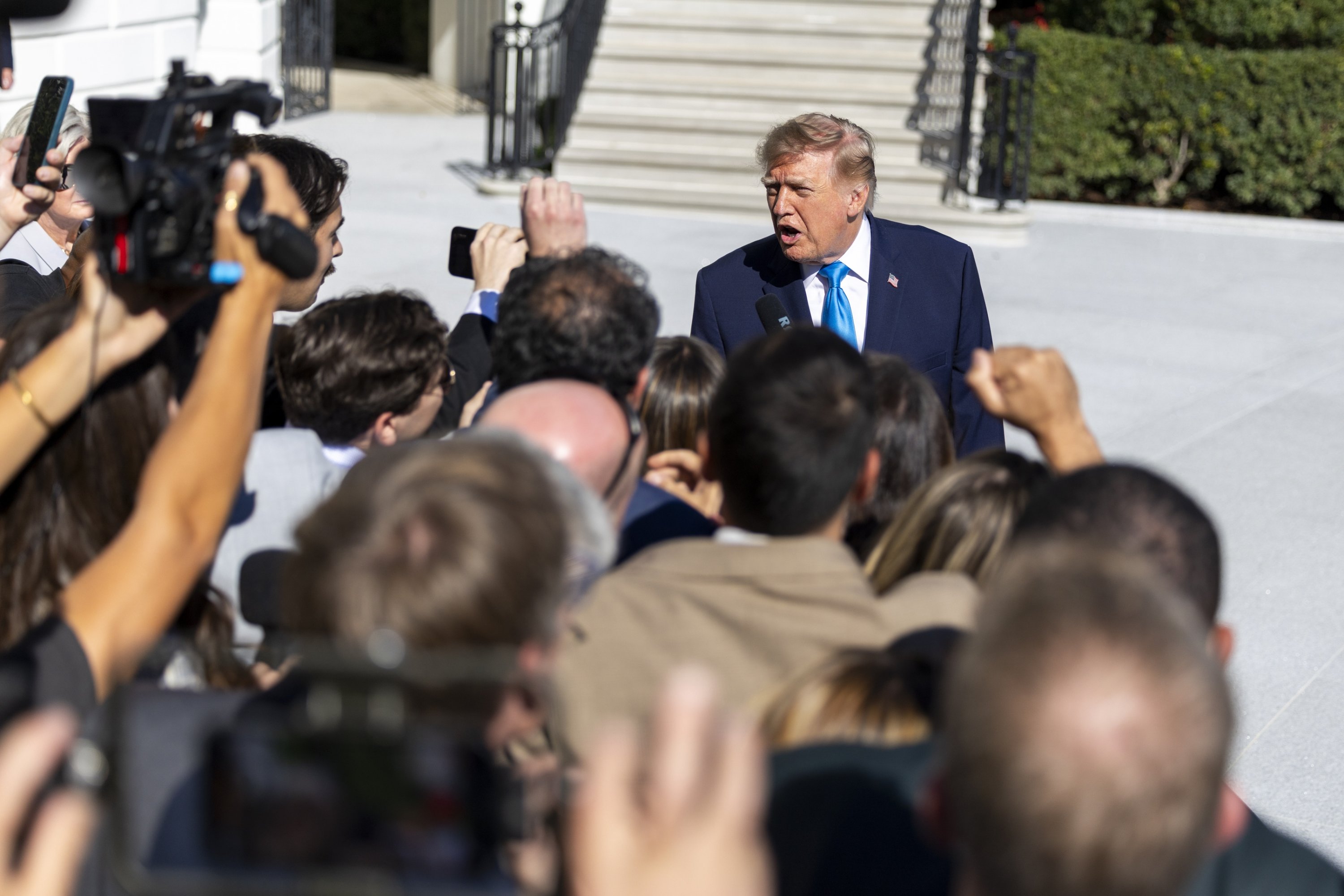 US ‘looking very strongly’ at reported plague in Russia: Trump