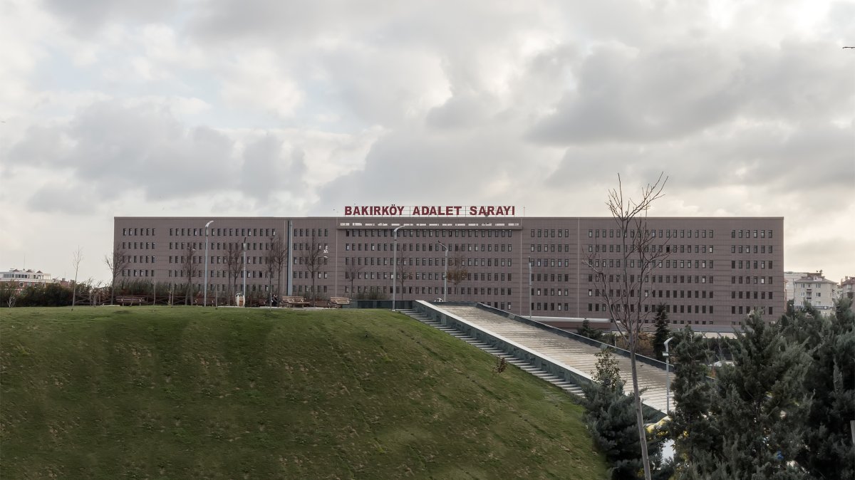 Exterior of the Bakırköy courthouse, where the prosecutor's office investigating the case is located, Istanbul, Türkiye, Nov. 30, 2016. (Shutterstock Photo)