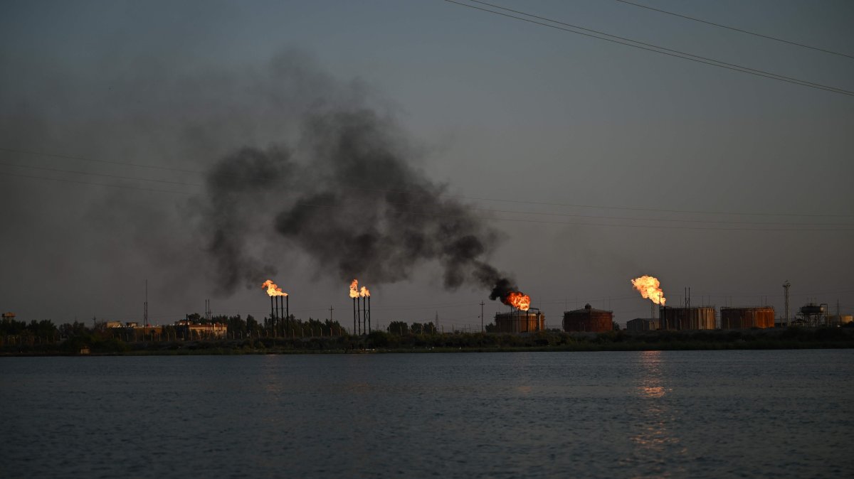 The Nahr Bin Umar gas field, located 15 kilometers north of Basra, southern Iraq, Sept. 17, 2026. (AFP Photo)