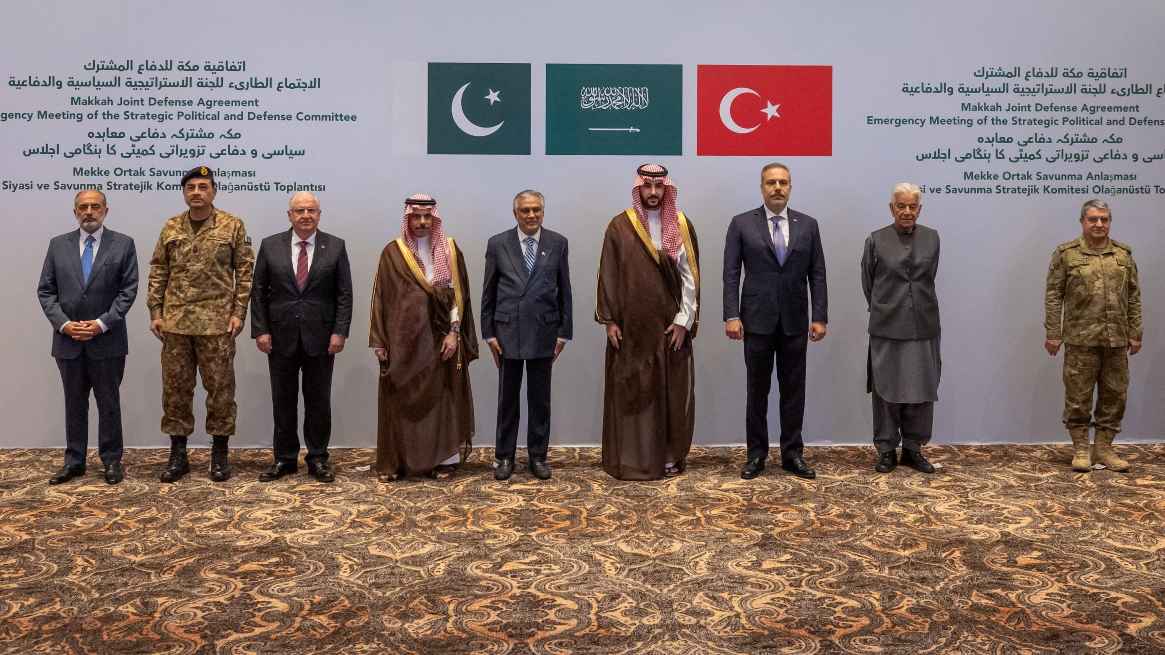Türkiye's Foreign Minister Hakan Fidan, Pakistan's Deputy Prime Minister and Foreign Minister Mohammad Ishaq Dar, Saudi Arabia's Foreign Minister Prince Faisal bin Farhan Al Saud, Türkiye's Defense Minister Yaşar Güler, Turkish Chief of General Staff General Selçuk Bayraktaroğlu, Pakistan's Chief of Defence Forces and Chief of Army Staff Field Marshal Asim Munir, Pakistan's Defense Minister Khawaja Muhammad Asif, Saudi Arabia's Defense Minister Prince Khalid bin Salman, Saudi Arabia's Chief of General Staff General Fayyadh bin Hamed Al-Ruwaili and Pakistan's retired Lieutenant General Nauman Mahmood, Secretary General of the Mecca defence pact, pose during a committee meeting of the pact in Riyadh, Saudi Arabia, Oct. 5, 2026. (Turkish Foreign Ministry/Handout via Reuters)