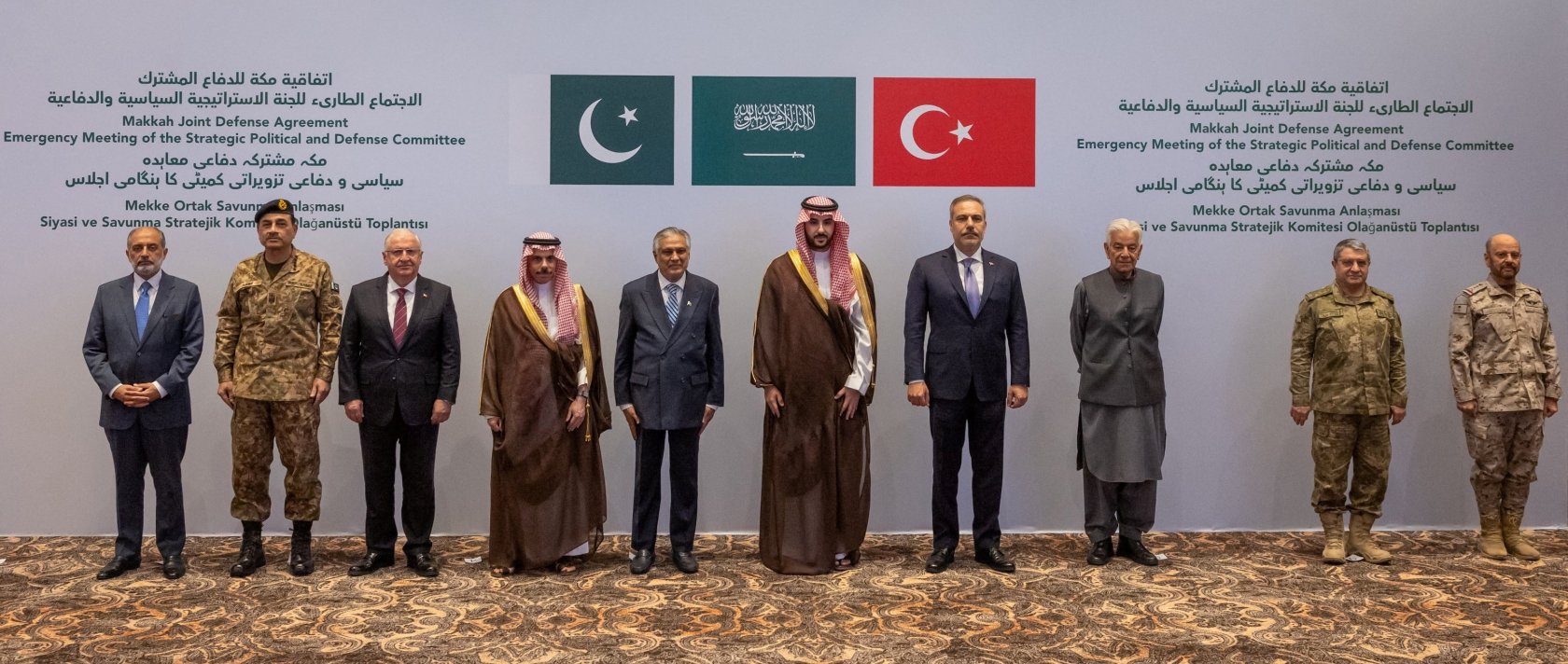Türkiye's Foreign Minister Hakan Fidan, Pakistan's Deputy Prime Minister and Foreign Minister Mohammad Ishaq Dar, Saudi Arabia's Foreign Minister Prince Faisal bin Farhan Al Saud, Türkiye's Defense Minister Yaşar Güler, Turkish Chief of General Staff General Selçuk Bayraktaroğlu, Pakistan's Chief of Defence Forces and Chief of Army Staff Field Marshal Asim Munir, Pakistan's Defense Minister Khawaja Muhammad Asif, Saudi Arabia's Defense Minister Prince Khalid bin Salman, Saudi Arabia's Chief of General Staff General Fayyadh bin Hamed Al-Ruwaili and Pakistan's retired Lieutenant General Nauman Mahmood, Secretary General of the Mecca defence pact, pose during a committee meeting of the pact in Riyadh, Saudi Arabia, Oct. 5, 2026. (Turkish Foreign Ministry/Handout via Reuters)