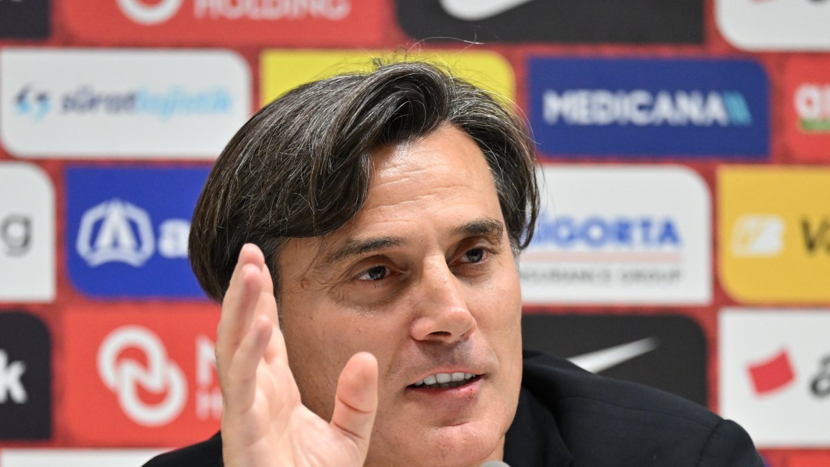 Türkiye coach Vincenzo Montella speaks to reporters during a news conference after the UEFA Nations League A League Group 1 match against Italy at Renato Dall’Ara Stadium, Bologna, Italy, Oct. 5, 2026. (AA Photo)

