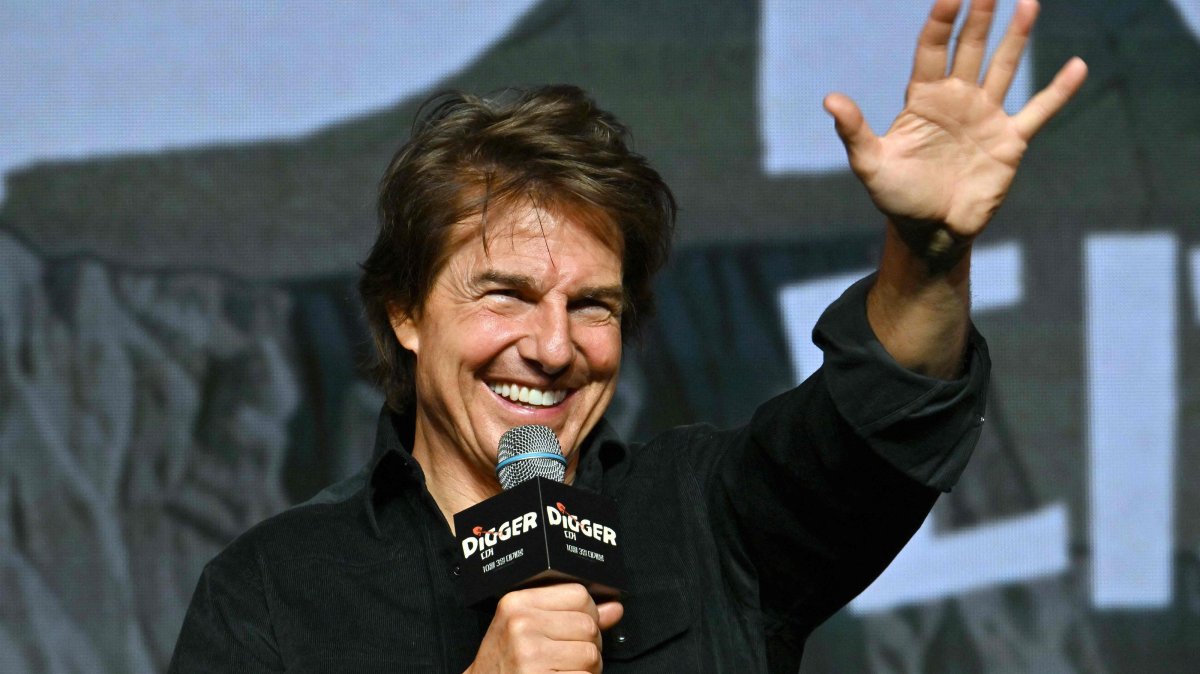 American actor Tom Cruise speaks during a press conference for the film "Digger," Seoul, South Korea, Oct. 1, 2026. (AFP Photo)