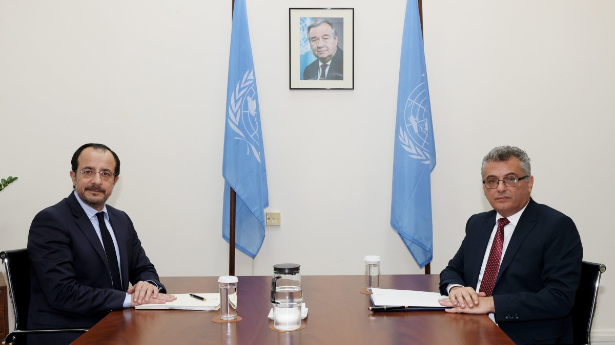 Turkish Cypriot President Tufan Erhürman meets with Greek Cypriot leader Nikos Christodoulides in the U.N.-controlled buffer zone, island of Cyprus, Sept. 17, 2026. (AA Photo)