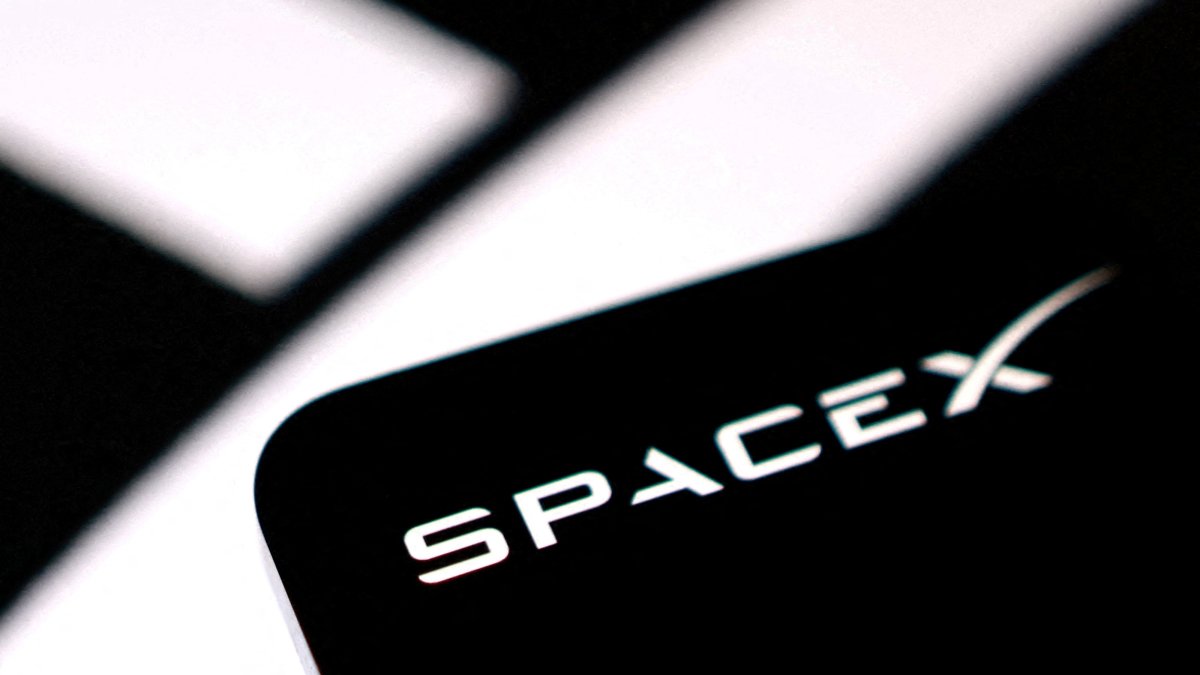 The SpaceX logo in this illustration, June 11, 2026. (Reuters Photo)