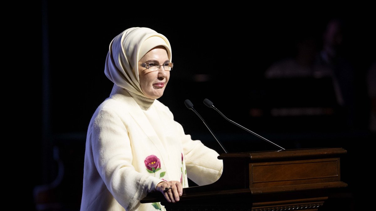 First lady Emine Erdoğan speaks at the 2027 season opening of the Beautiful Works Factory (GIF), Istanbul, Türkiye, Oct. 5, 2026. (AA Photo)