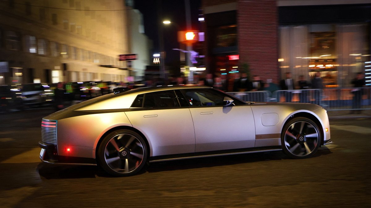 The Jaguar Type 01 all-electric four-door luxury vehicle drives on West 26th Street after the model was unveiled at its world premiere event, New York City, U.S., Oct. 6, 2026. (Reuters Photo)