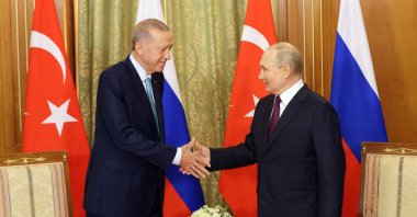 President Recep Tayyip Erdoğan shakes hands with Russian President Vladimir Putin during their talks, Sochi, Russia, Sep. 4, 2023. (Getty Images Photo)