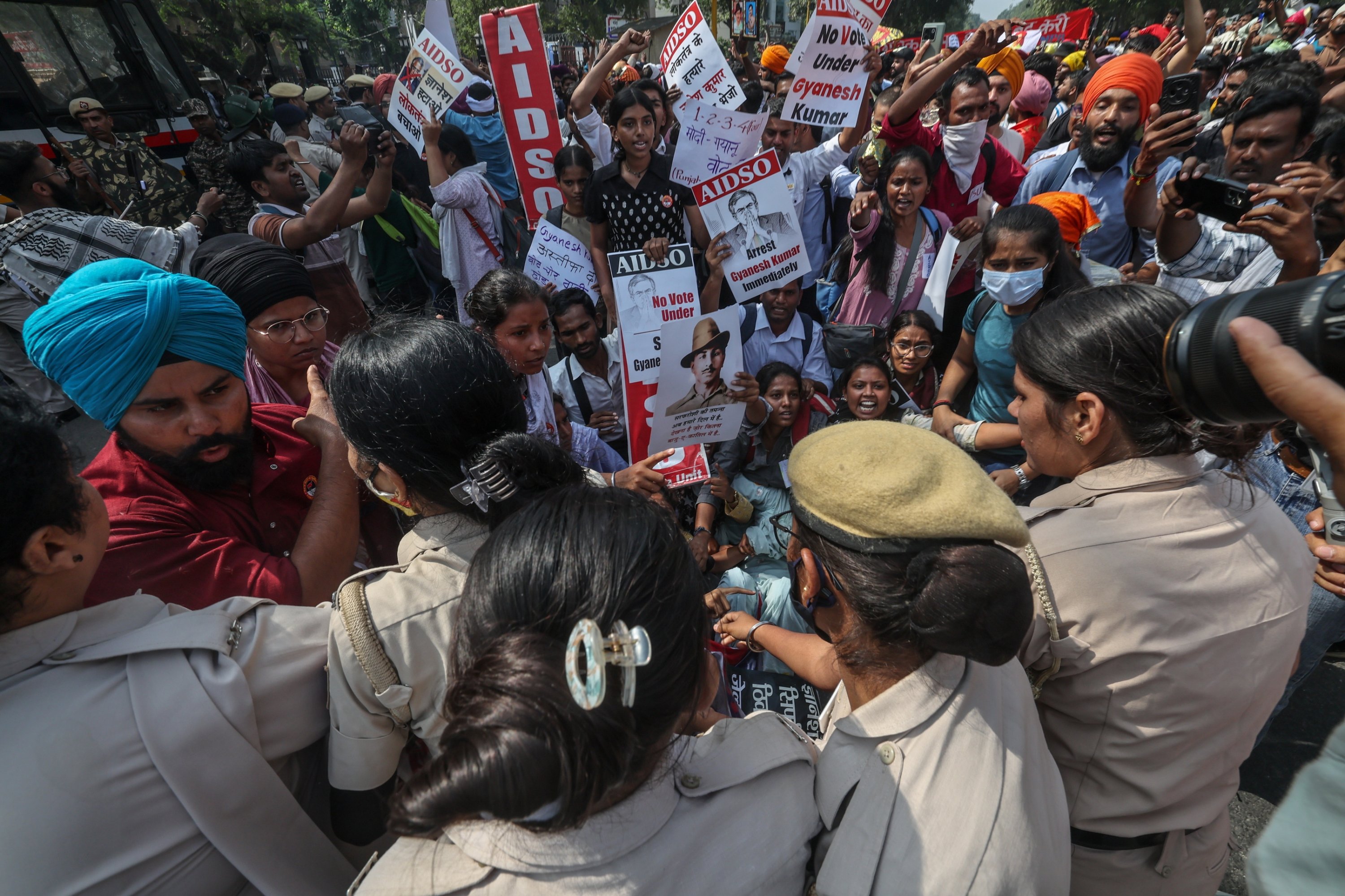 India detains ‘Cockroach’ leaders amid voter list protests