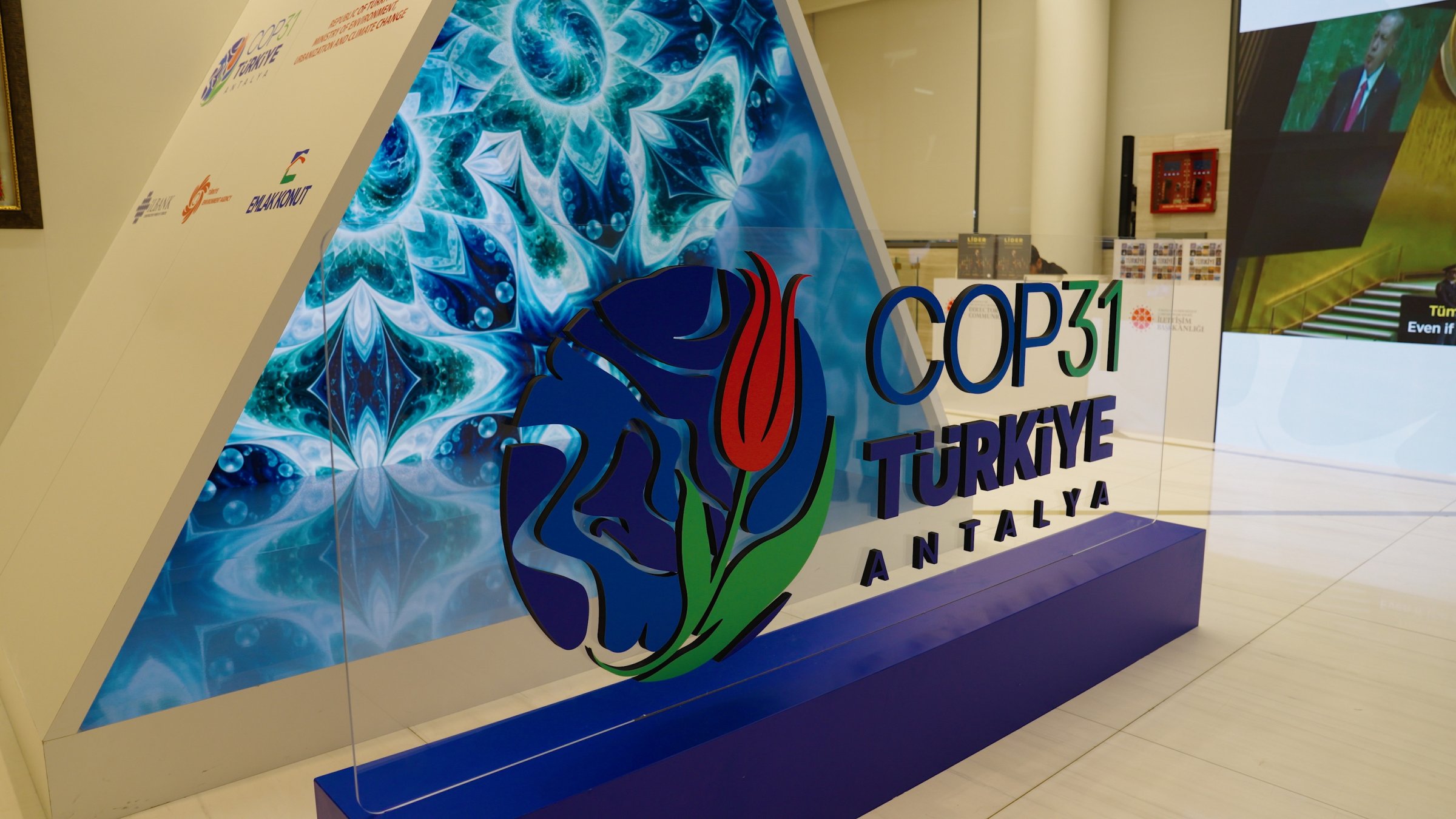 A COP31 promotional sculpture is displayed ahead of the summit, New York, U.S., Sept. 29, 2026. (AA Photo)