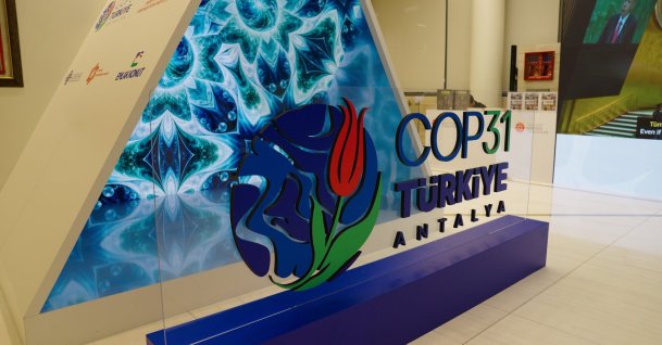 A COP31 promotional sculpture is displayed ahead of the summit, New York, U.S., Sept. 29, 2026. (AA Photo)