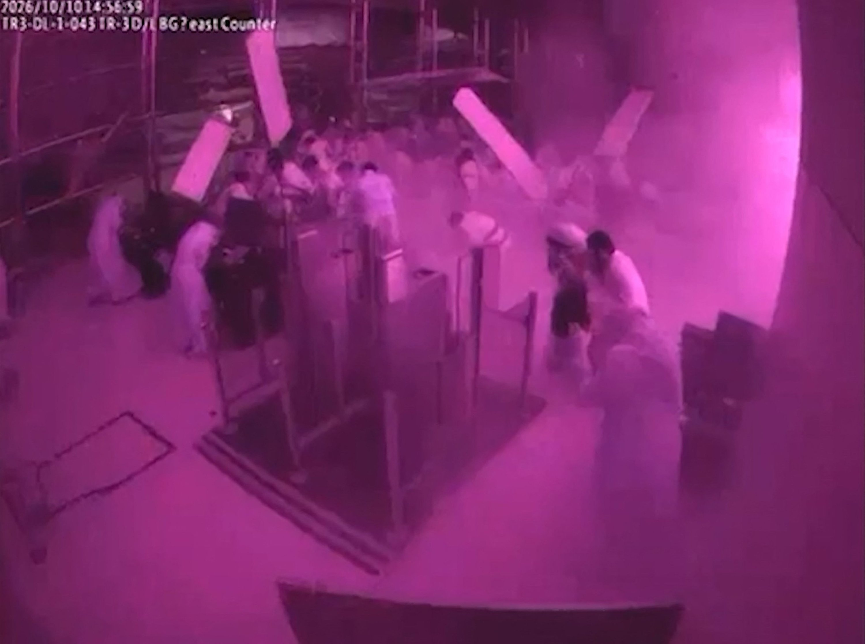 Houthis hit Riyadh airport again day after strike killing dozen