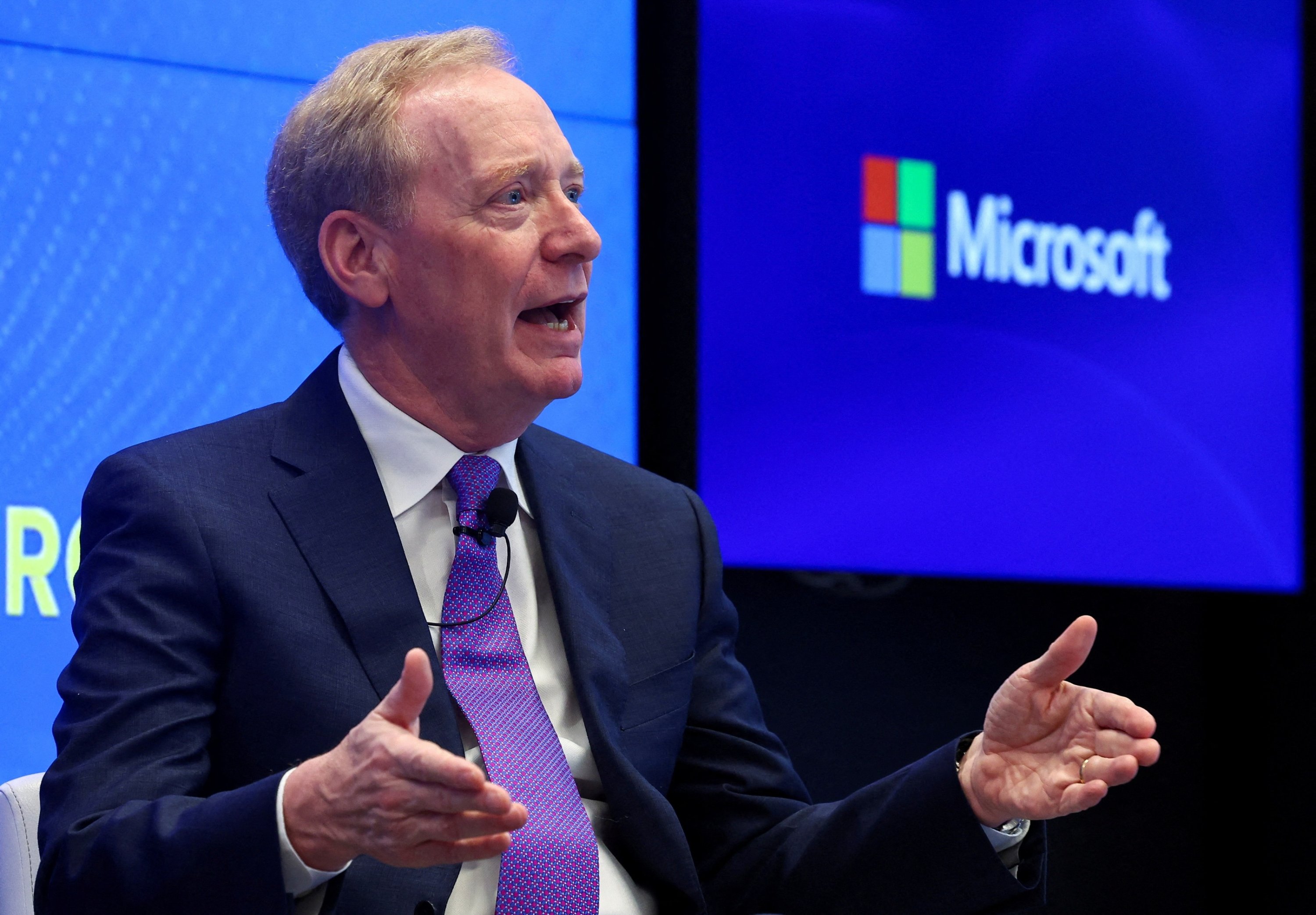 Milk faces more regulation than AI, Microsoft president says