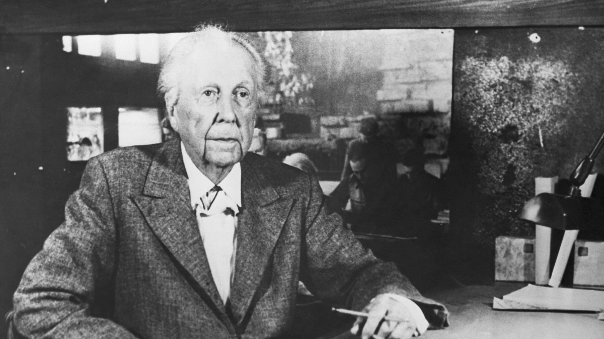 A portrait of American architect Frank Lloyd Wright (1867-1959). (Getty Images Photo)