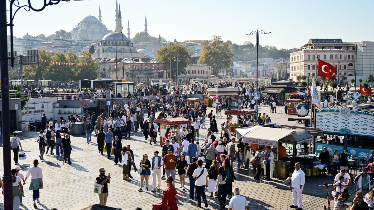People tour the historic Eminönü neighborhood, Istanbul, Türkiye, Oct. 11, 2026. (AA Photo)
