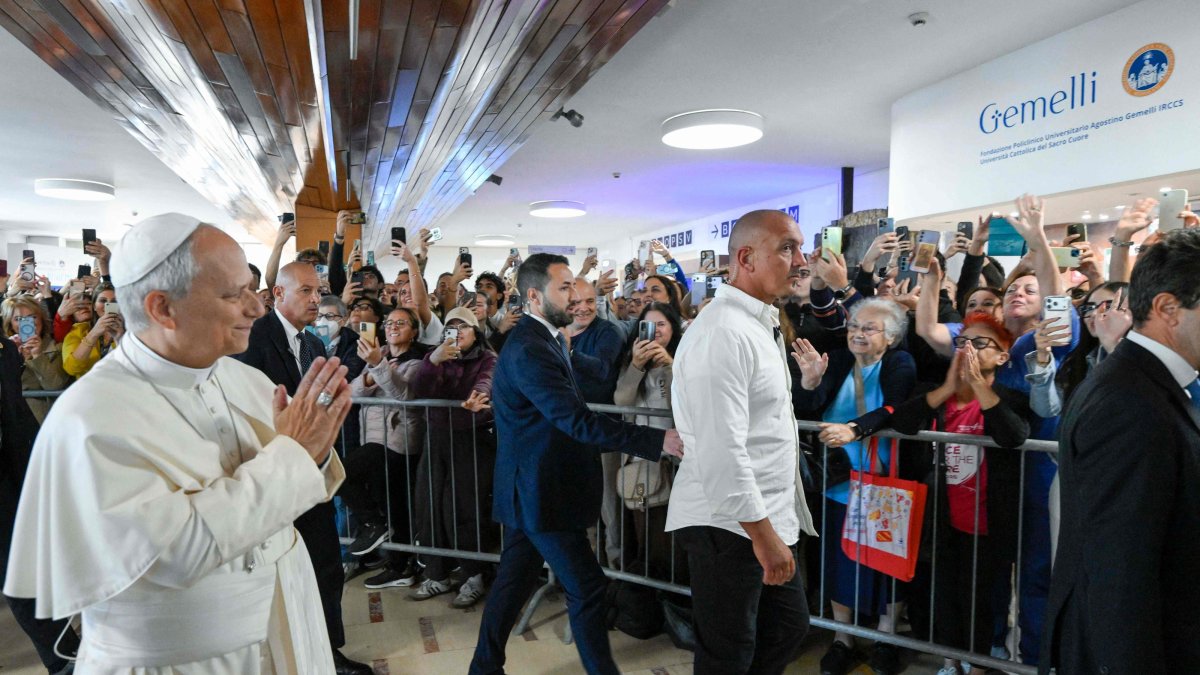 Pope Leo XIV arrives at Rome's Gemelli University Hospital ahead of an operation to remove a lump from his lung, Oct. 13, 2026. (Vatican Media Handout via AFP) 