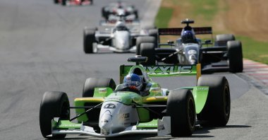 Great Britain's Derek Warwick in action during the Grand Prix Masters race at the Kyalami Circuit, Johannesburg, South Africa, Nov. 13, 2005. (Getty Images Photo)