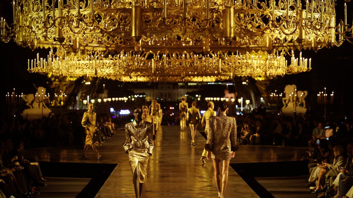Models walk the runway during the Saint Laurent Womenswear Spring/Summer 2027 show as part of Paris Fashion Week, Paris, France, Sept. 29, 2026. (Getty Images Photo)